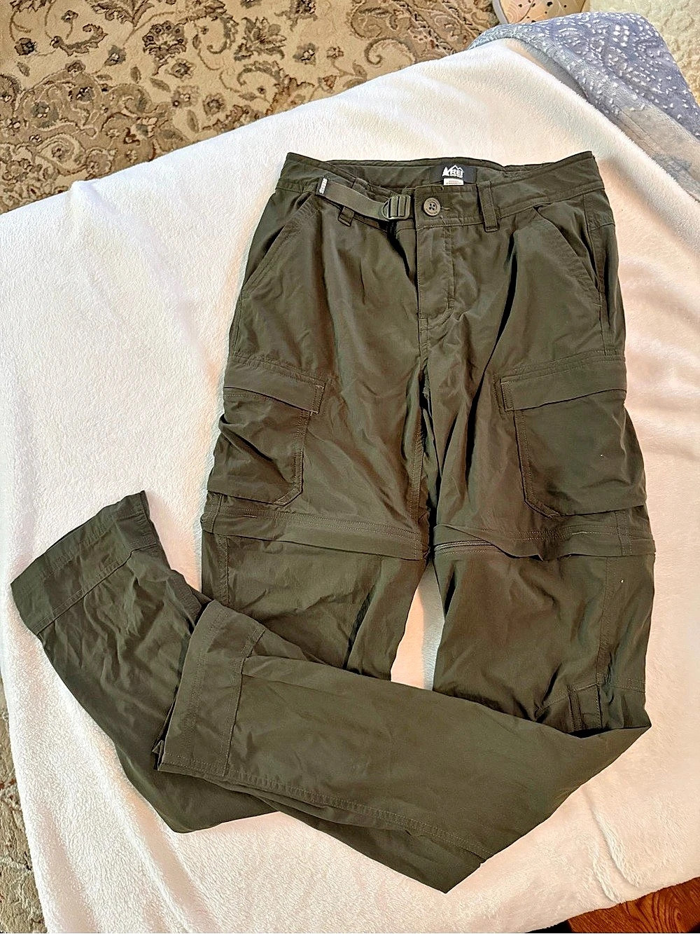 REI Women’s Zip Off Pants in Green Size 0